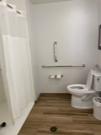 Hampton Inn Baltimore/bayview Campus主图