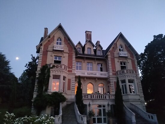 Le Château Des Forges主图