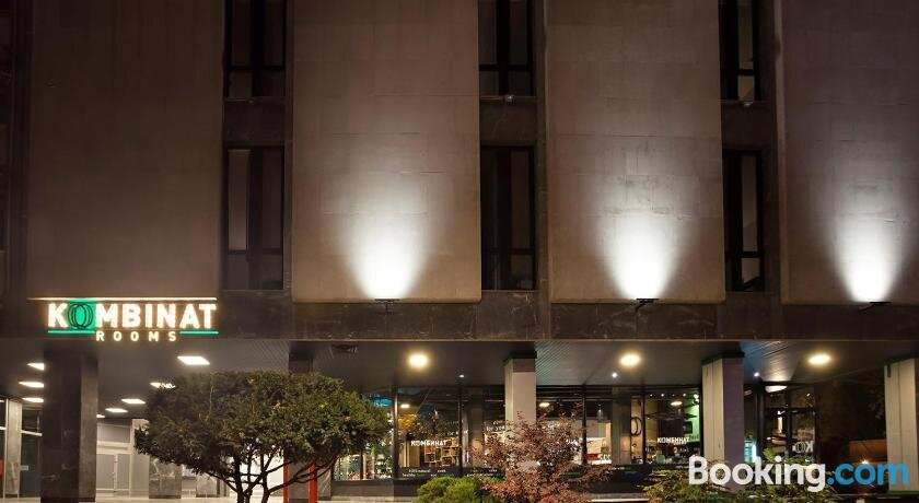 Kombinat Rooms City Center主图