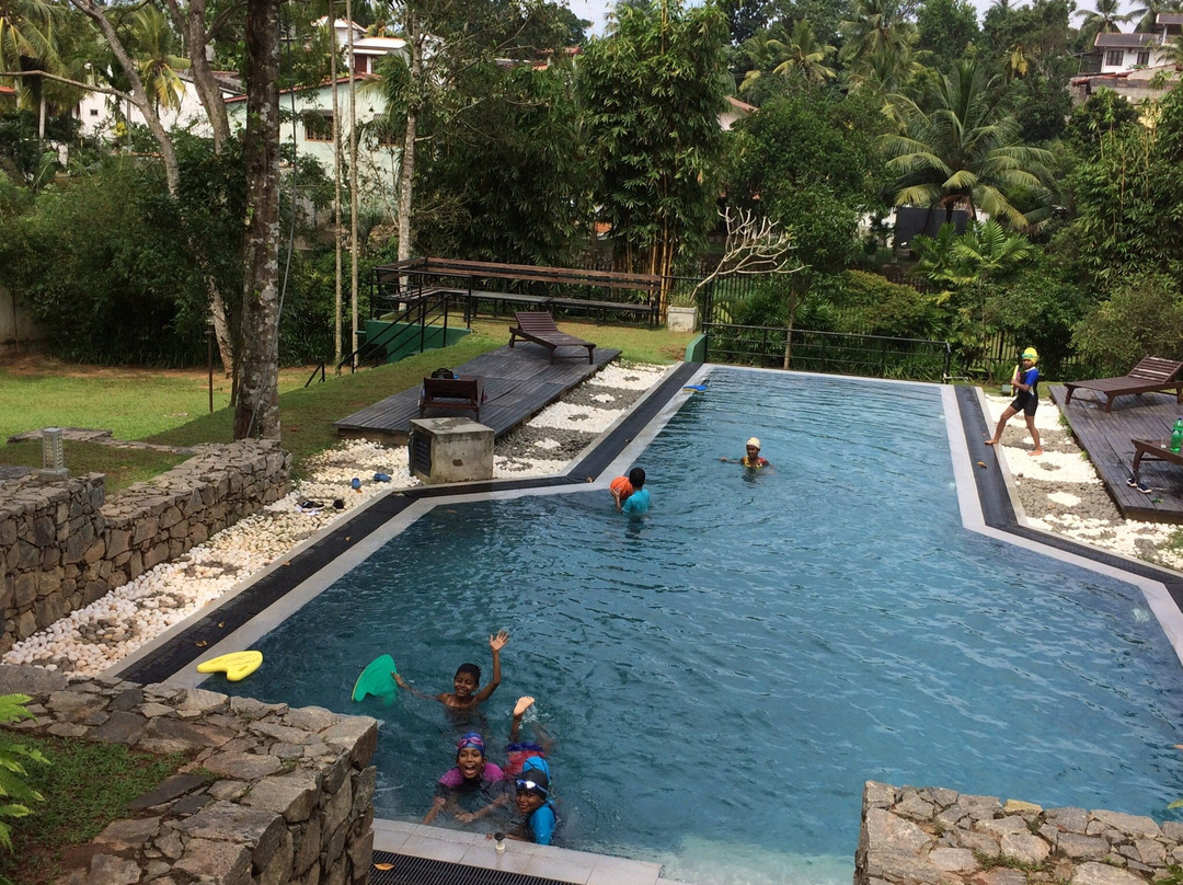 Athurugiriya酒店住宿-Villa Crystals