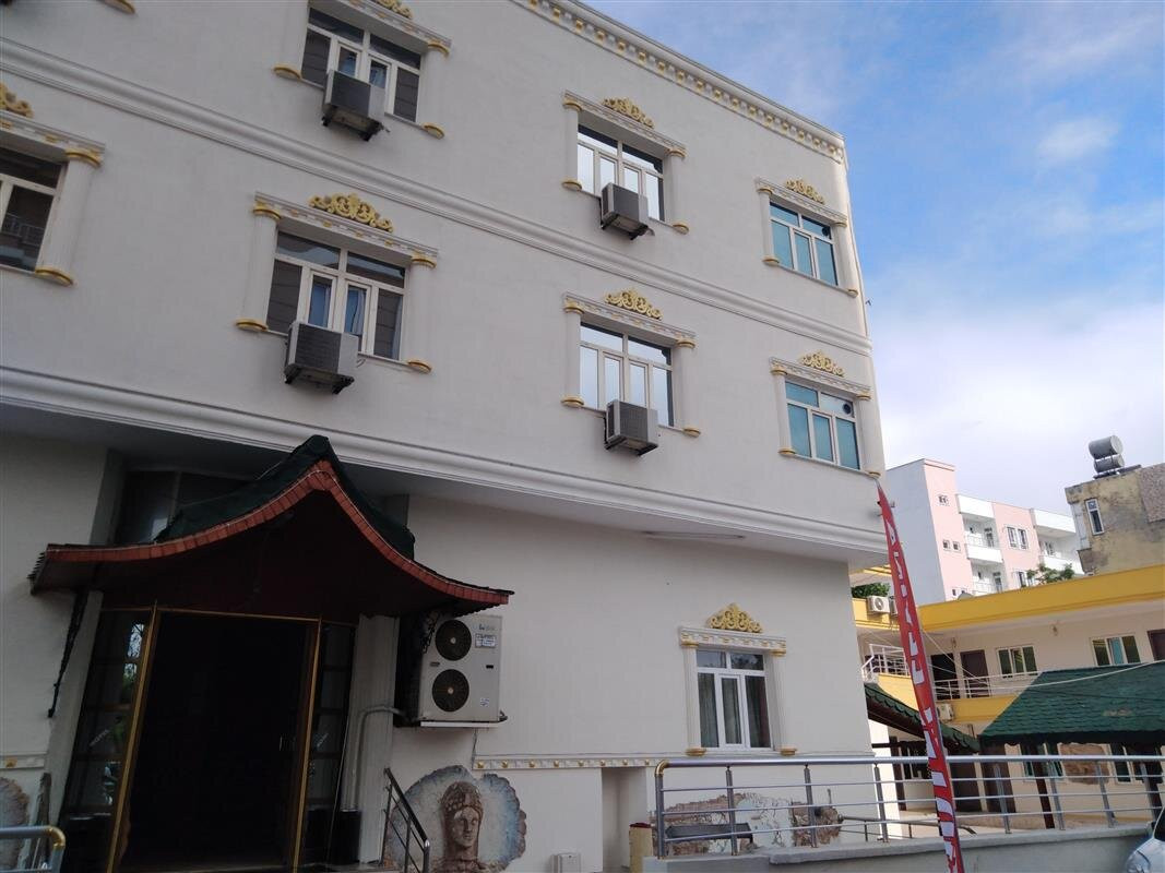 Beyaz Saray Hotel