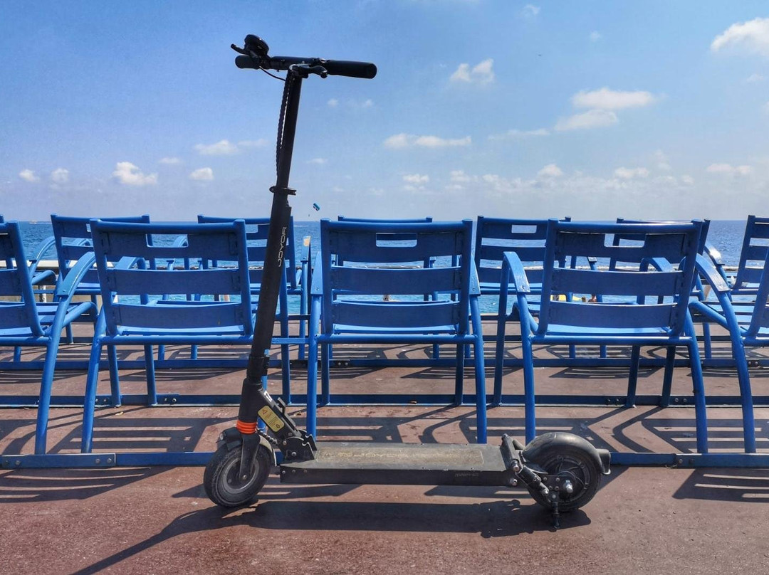 E-bike / E-scooter - Tours & Rental