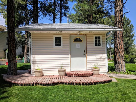 Wasa Lake Guest House主图