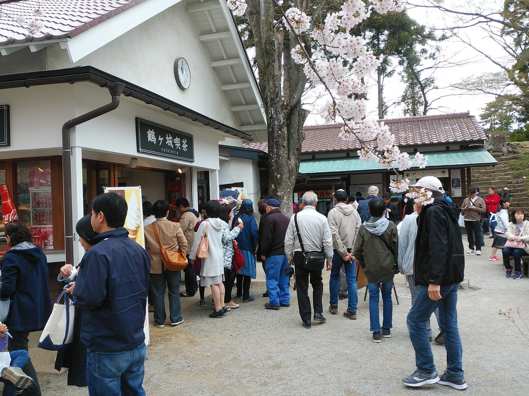鶴ヶ城内軽食休憩所サービスコーナー