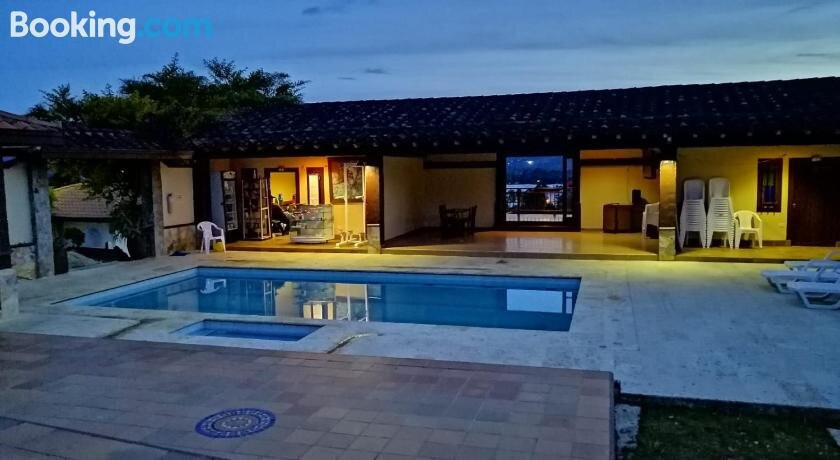 Hostal Hollywood Inn