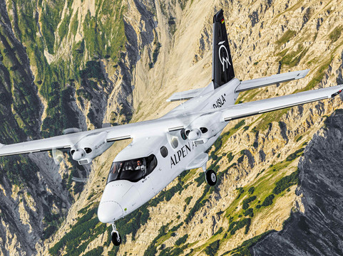 Rundflüge Alpen, München, Zugspitze, Schloss Neuschwanstein, Fünfseenland - ALPEN AIR-奥格斯堡必去景点