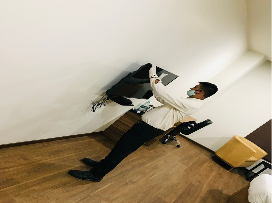 The Grand Hotel主图