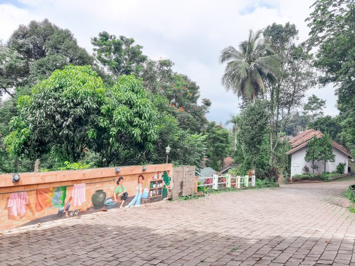 普里艾薇雅酒店主图