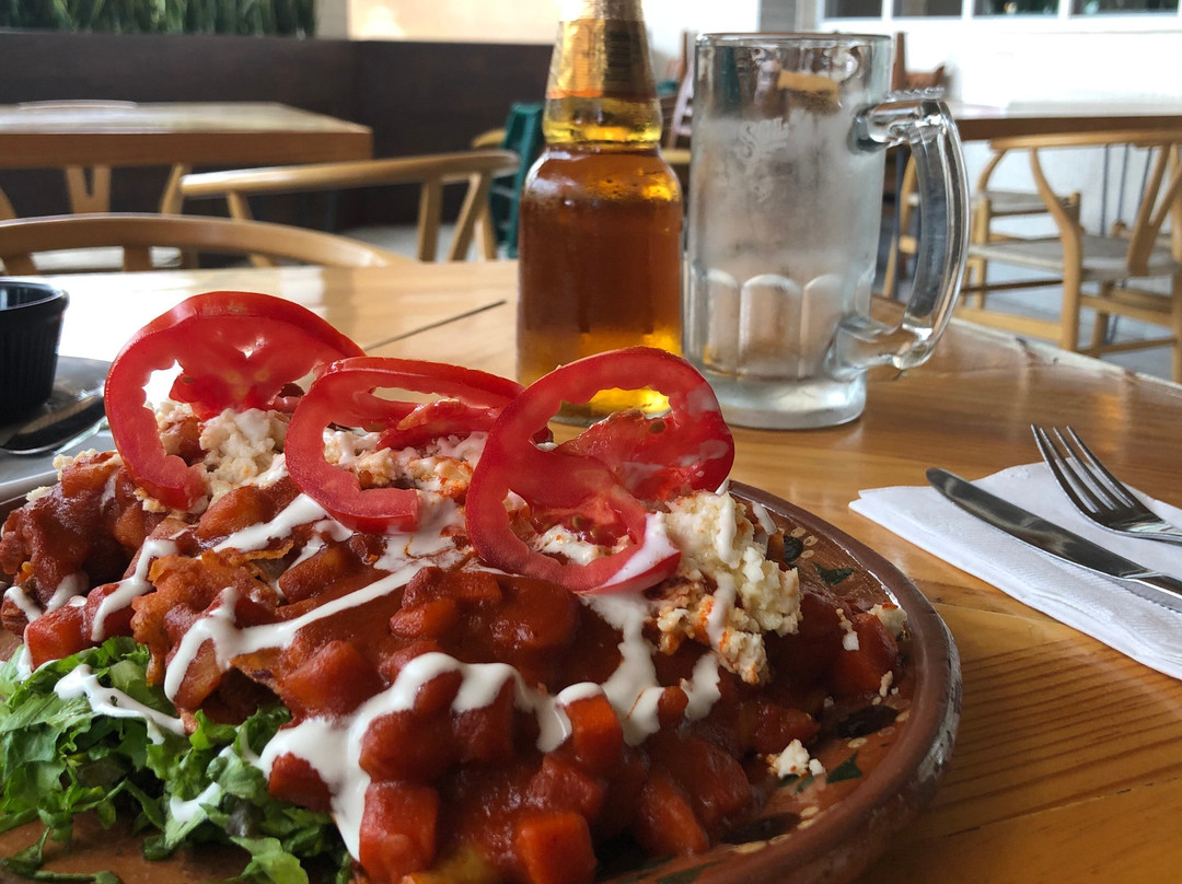 假日酒店度假村主图