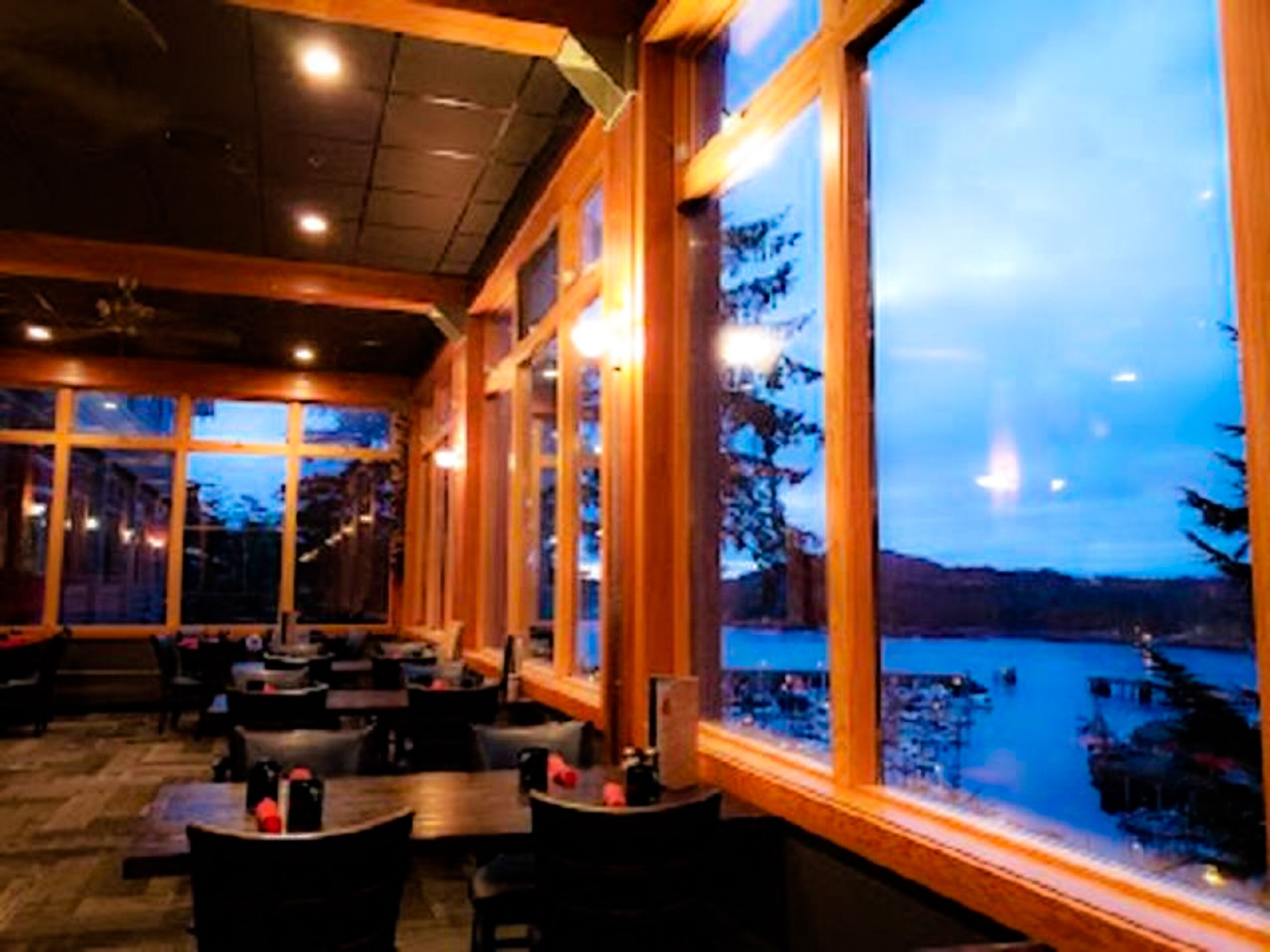 Cape Fox Lodge-官方