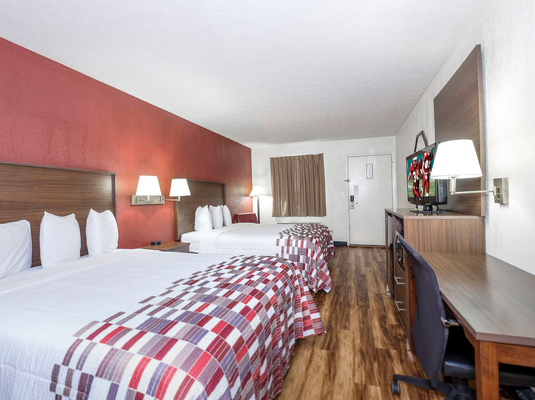 Red Roof Inn Edgewood主图