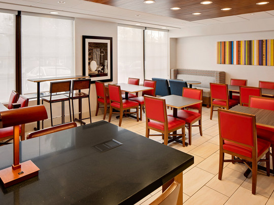 东哈里斯堡智选假日酒店主图