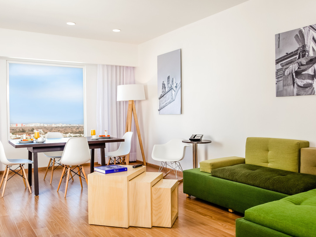 Fiesta Inn Queretaro Centro Sur主图