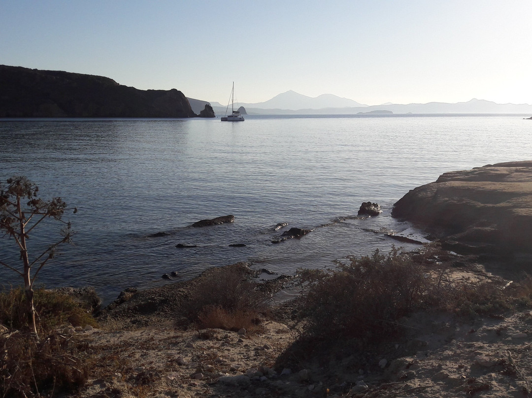 Hellinika Beach景点图片