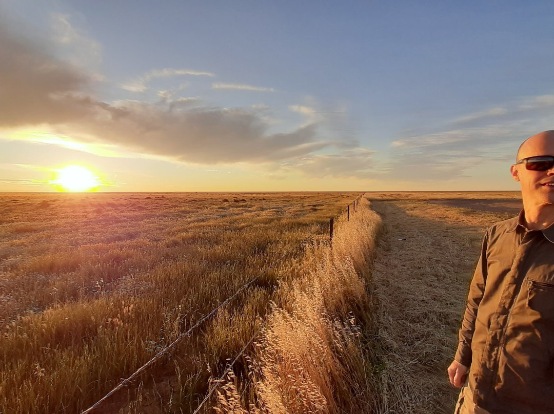 Hay Sunset Viewing Area景点图片
