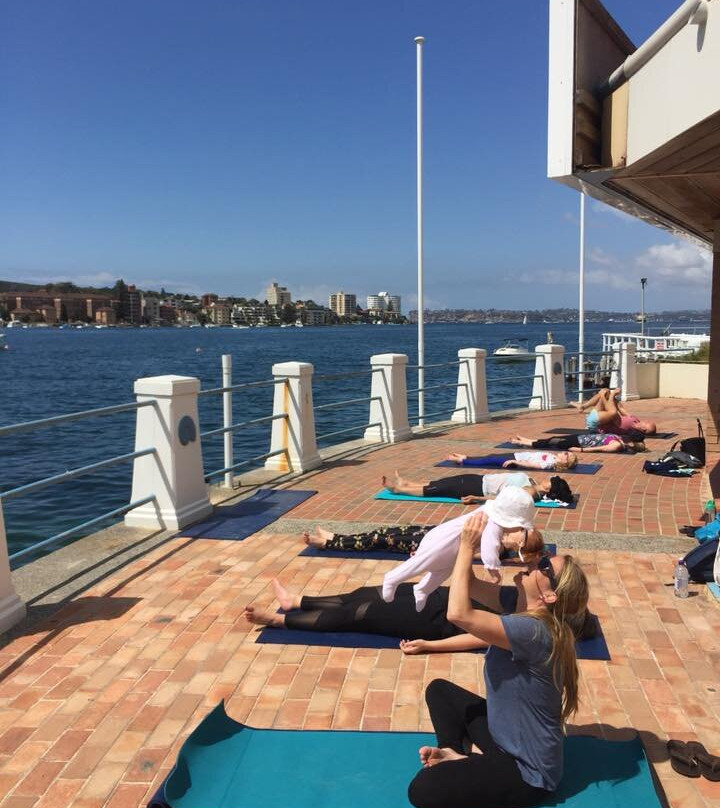 Yoga By The Sea景点图片
