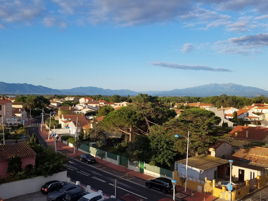 加立安酒店主图