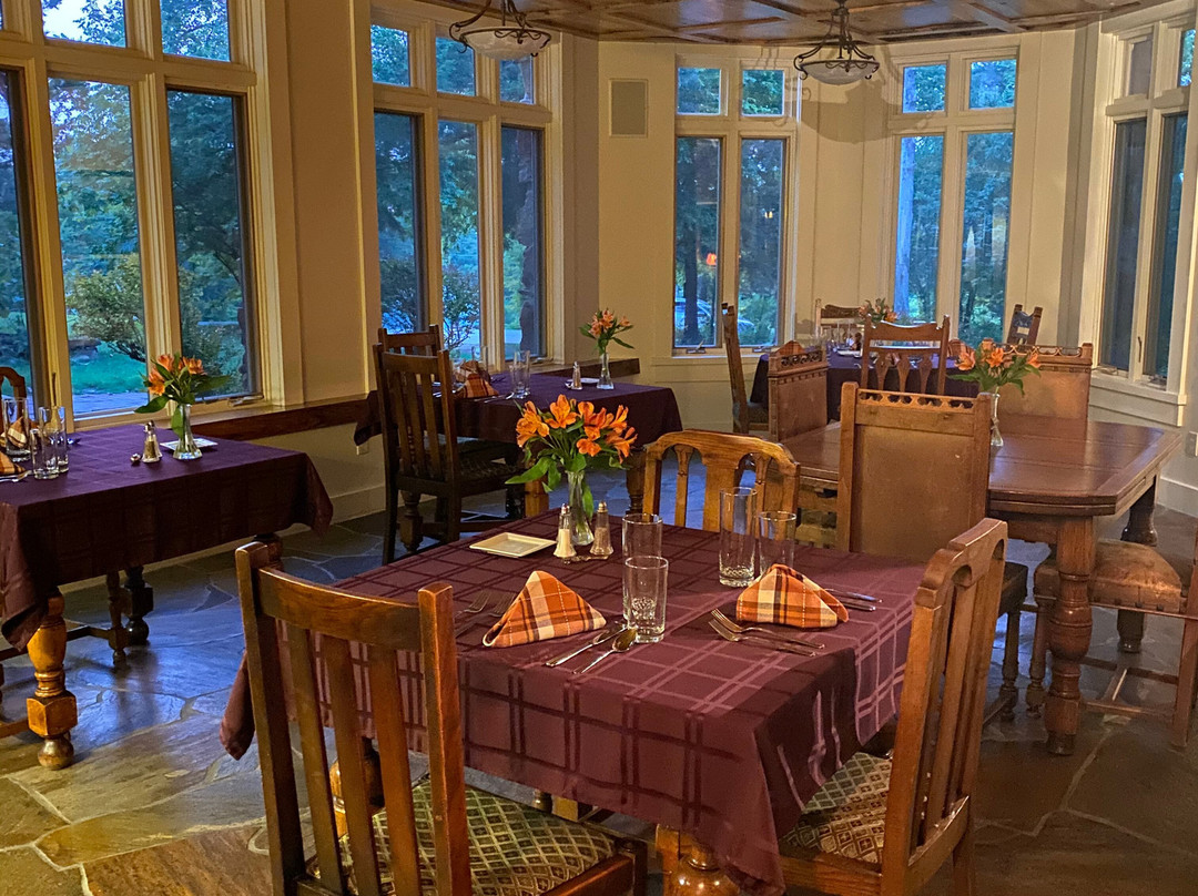 Cedar Rock Inn主图