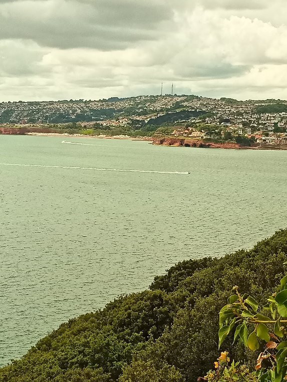 South West Coast Path Walk- Meadfoot & London Bridge-托基必去景点