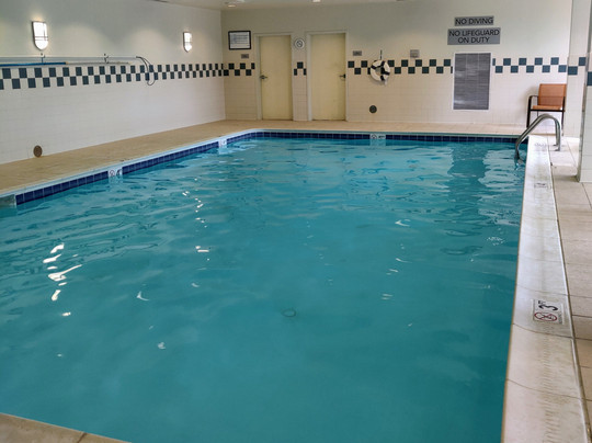 Courtyard by Marriott Winchester Medical Center主图