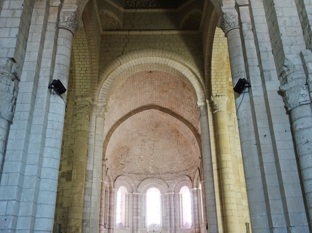 Abbaye aux Dames景点图片