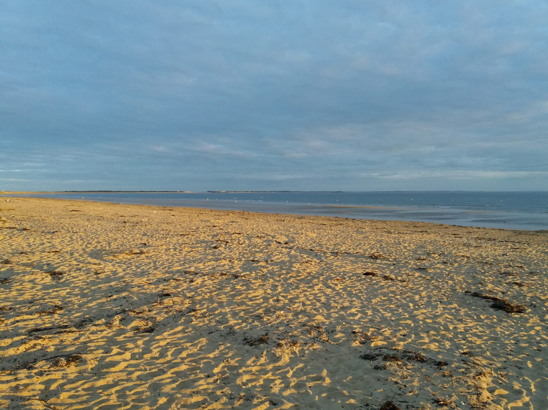 Plage Kerouriec-Erdeven必去景点