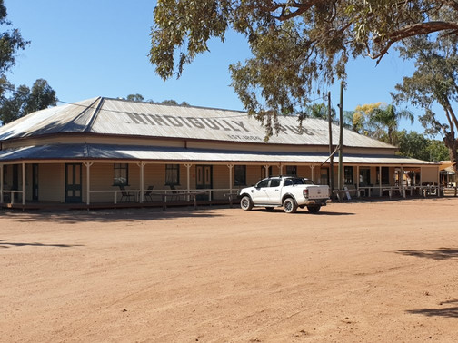 Nindigully Hotel主图