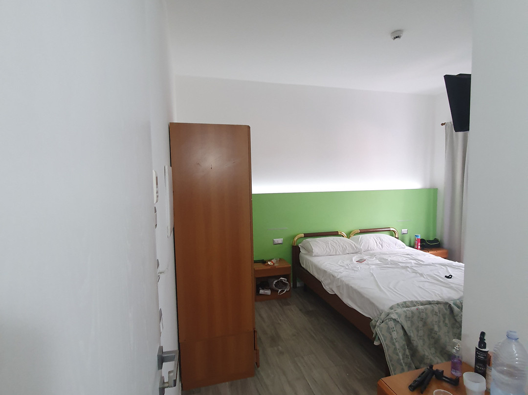 翁贝托酒店主图