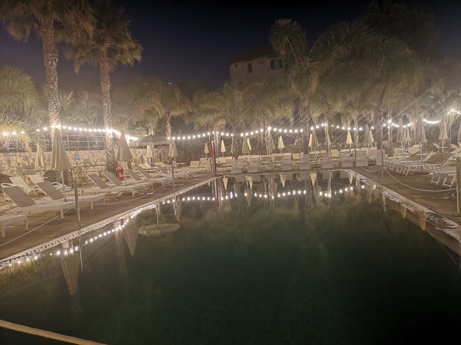 Hotel Villa Eva Restaurant and Beach主图