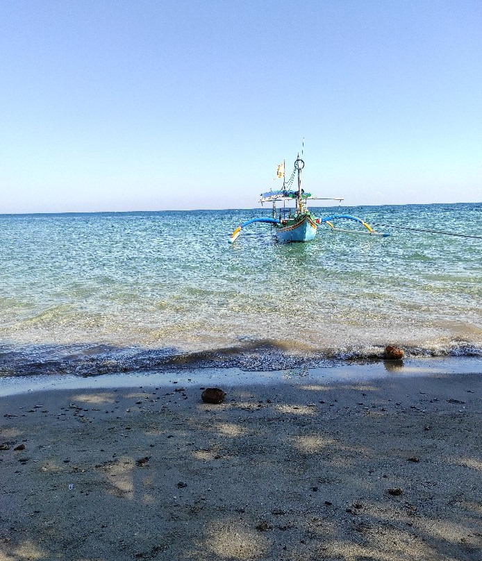 Pantai Pasir Putih-Situbondo必去景点