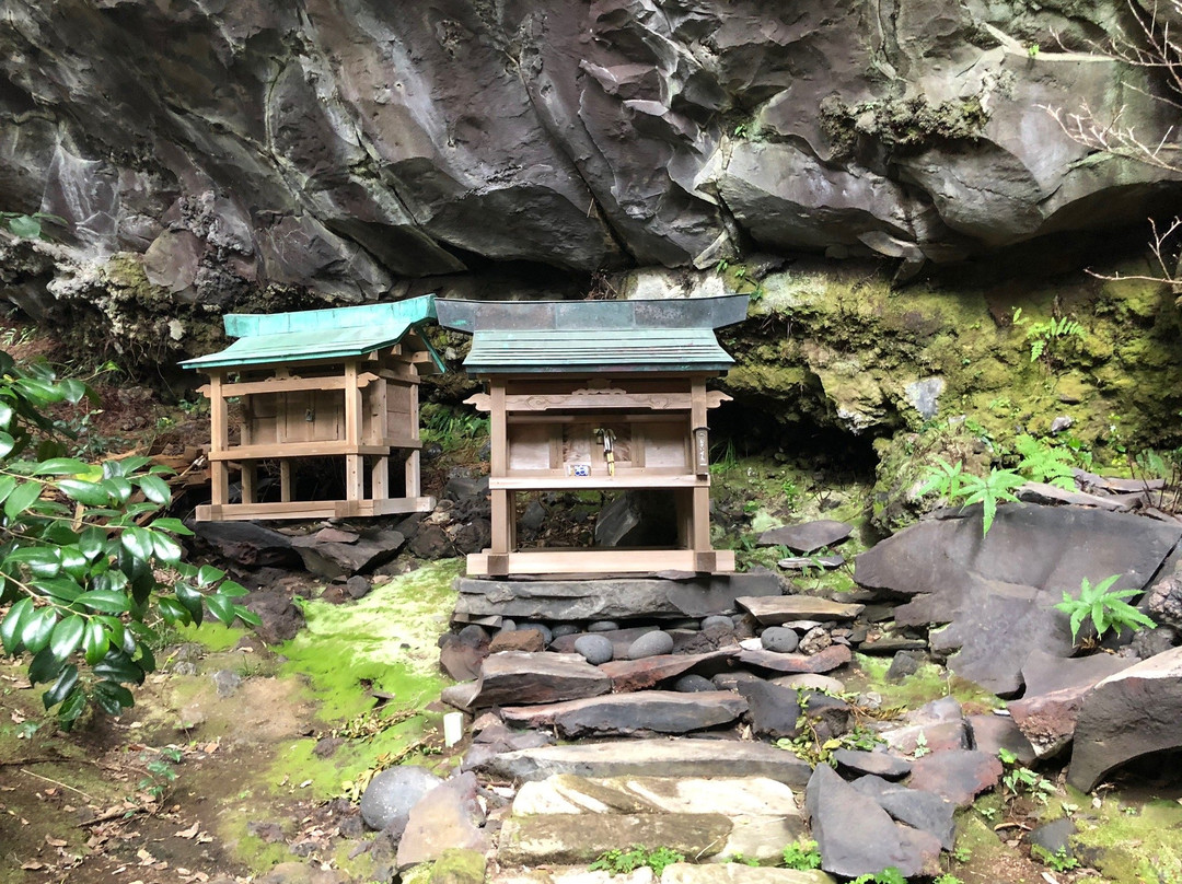 Shitori Shrine-三宅岛必去景点