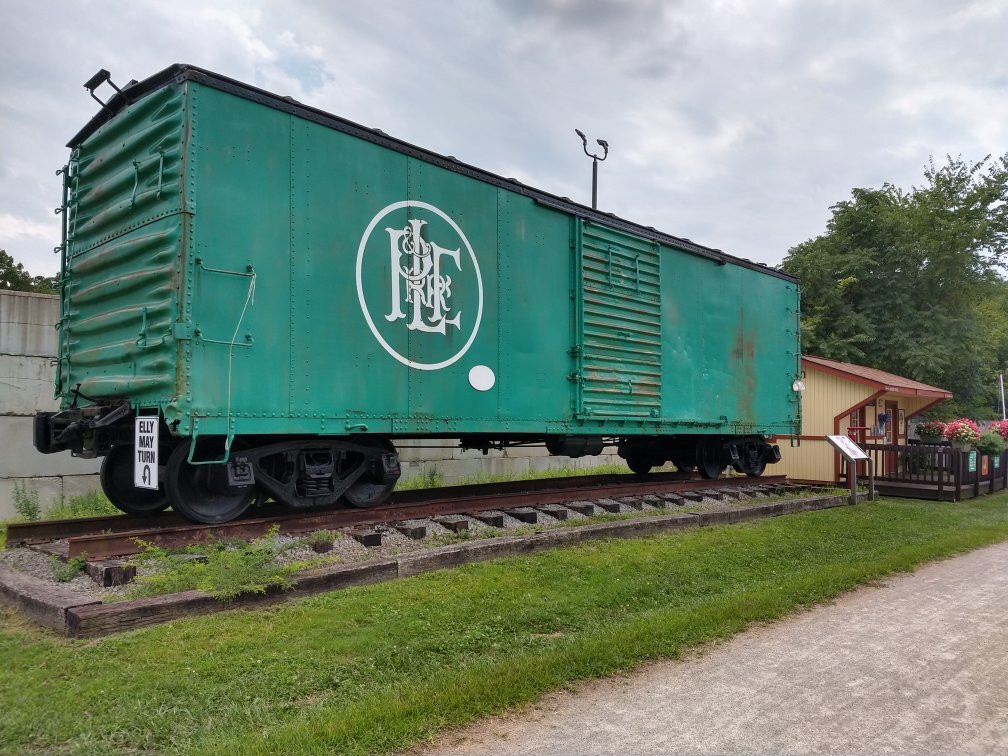 Great Allegheny Trail - Boston Trailhead景点图片