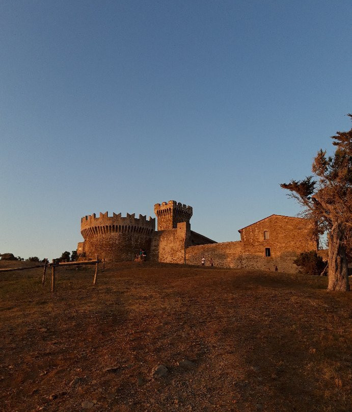 Castello di Populonia景点图片