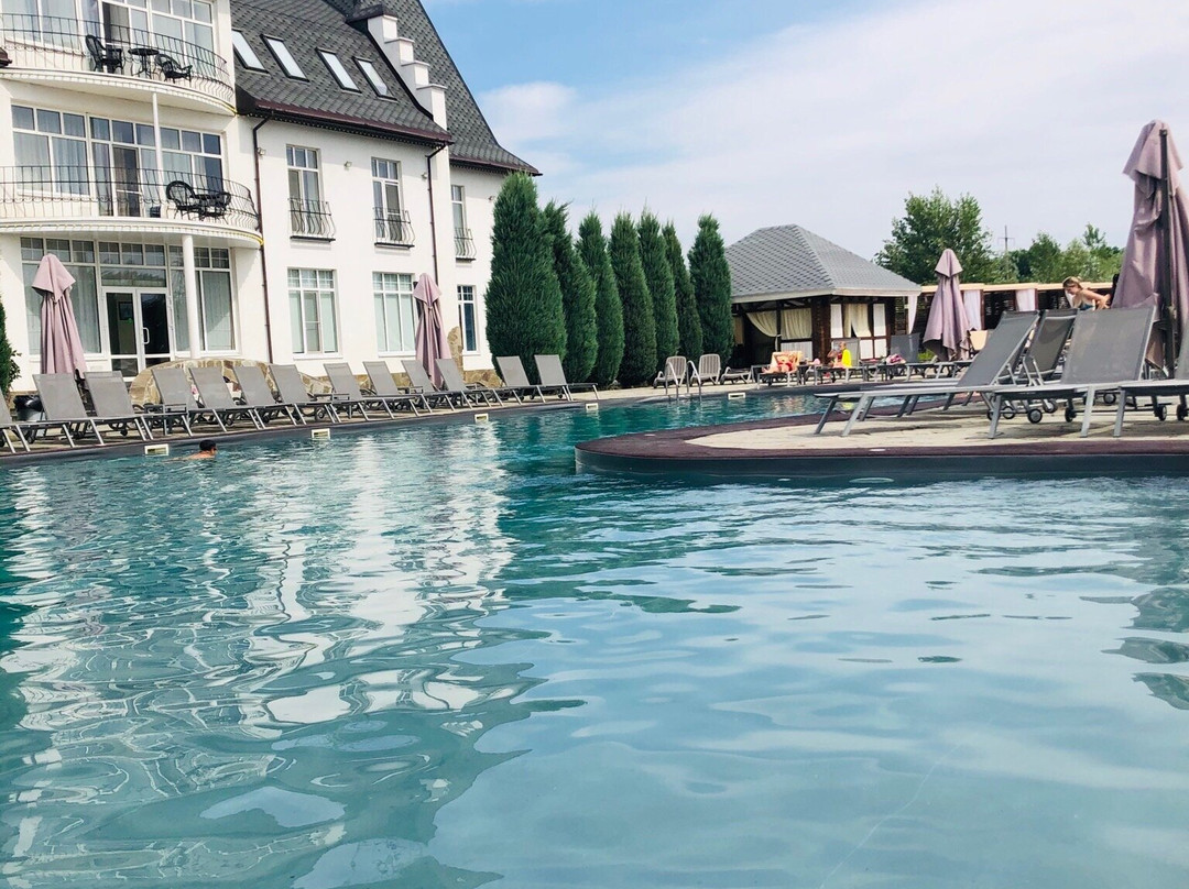 Vesely Rodzher Country Club