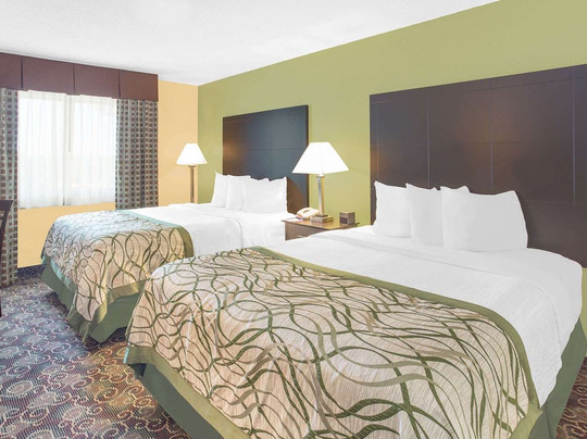 Baymont by Wyndham Holland主图