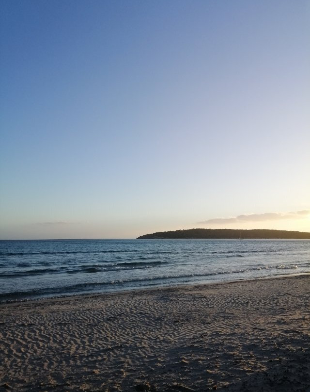 Il Delfino-Sant'Anna Arresi必去景点