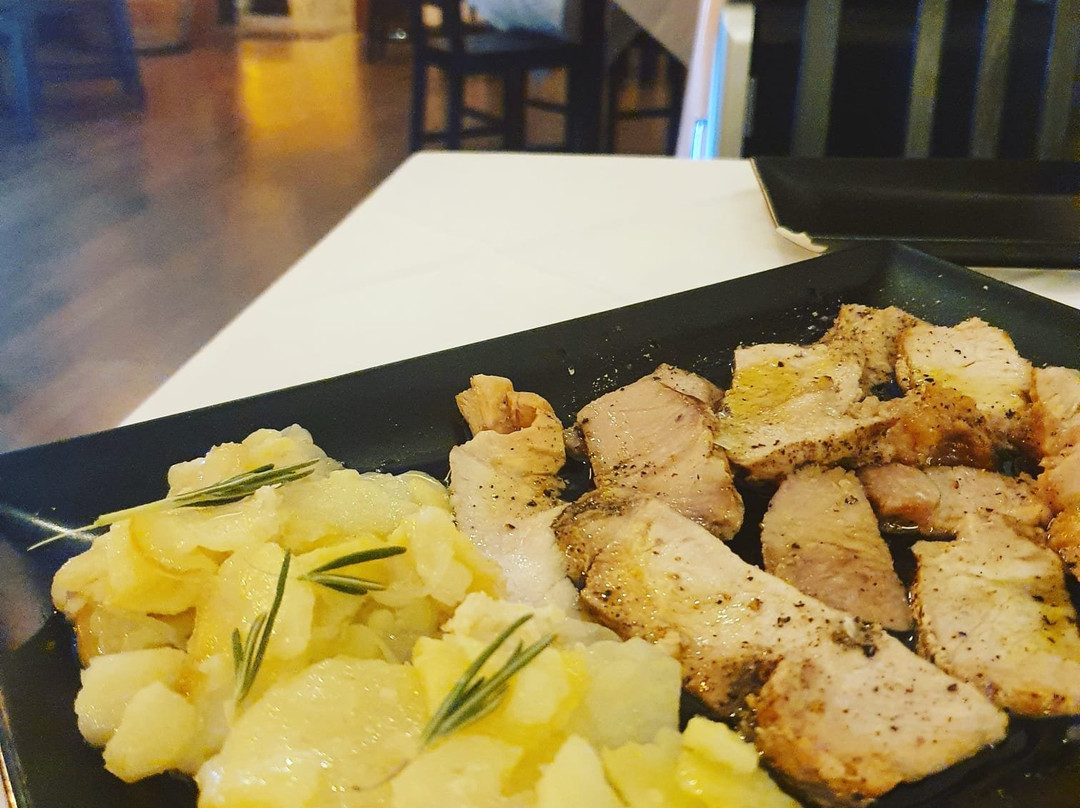 Plaza de la Constitucion-Guadix必去景点