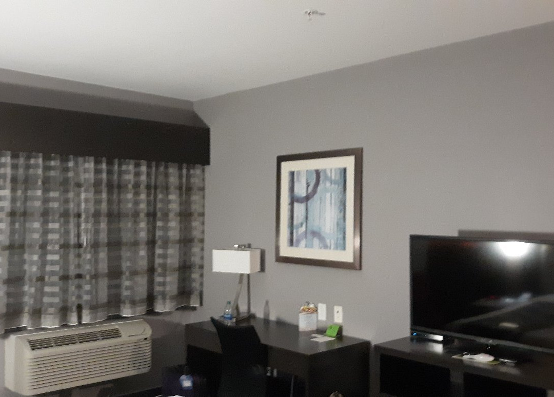 La Quinta Inn & Suites by Wyndham Amarillo Airport主图