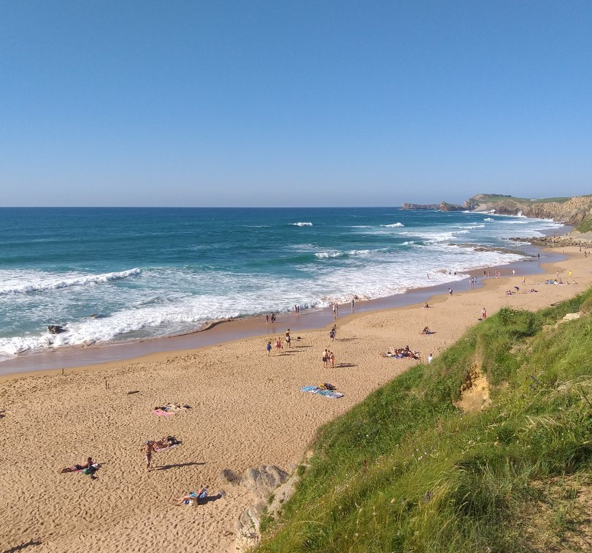 Playa de Canallave景点图片