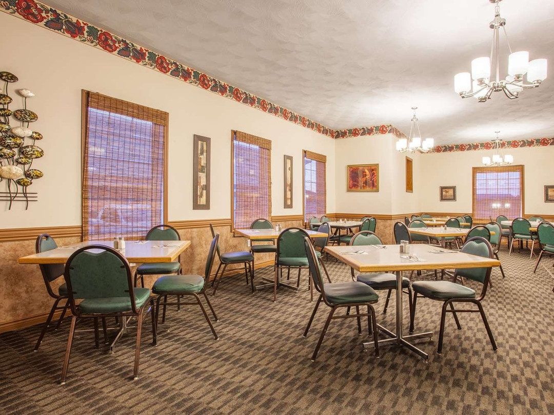 Knights Inn Woodstock主图