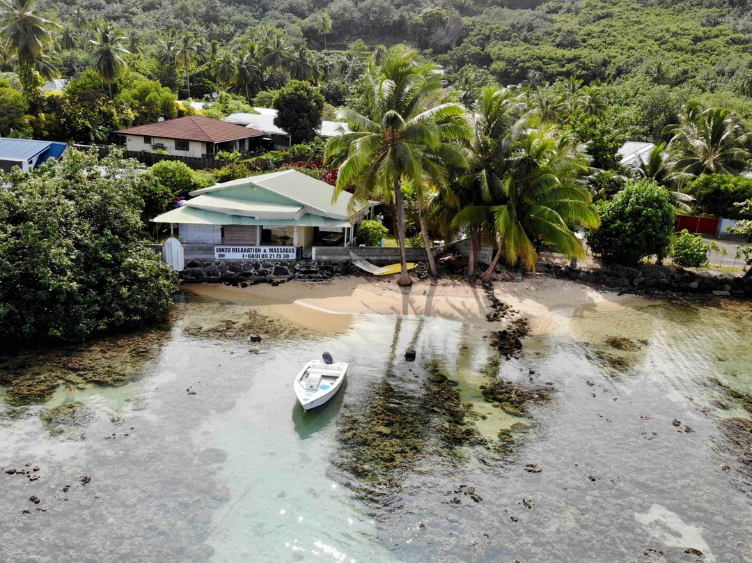 Janzu in Moorea - Enjoy the water experience景点图片