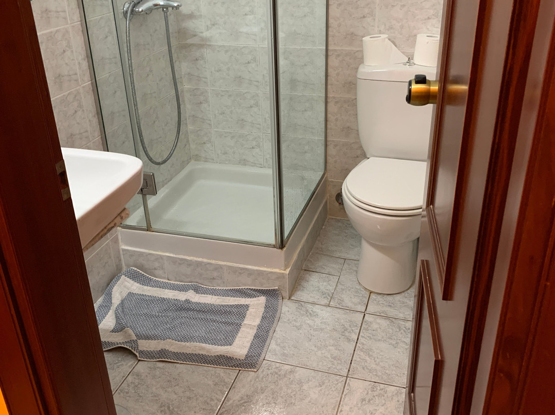 爱玛仕酒店主图