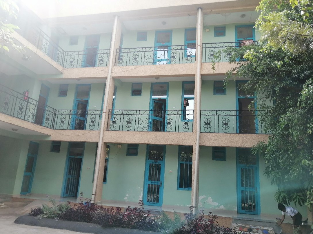 Romi Hotel