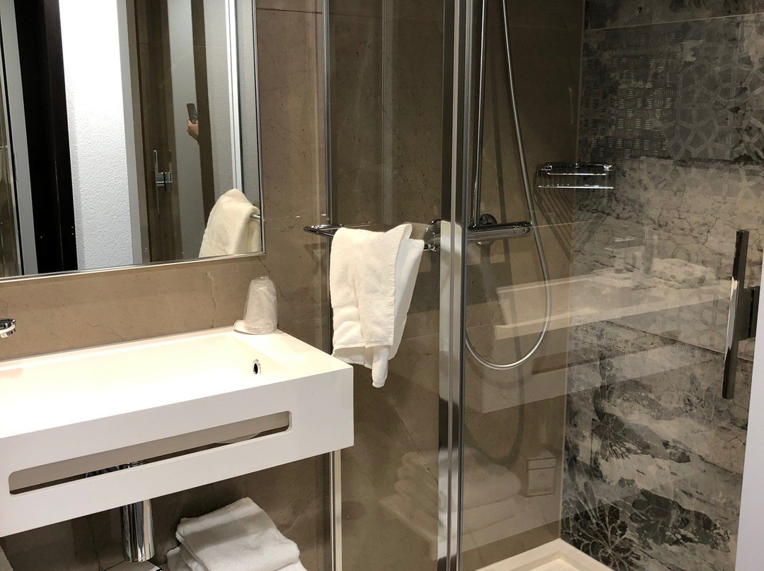 Nash Pratik Hotel主图