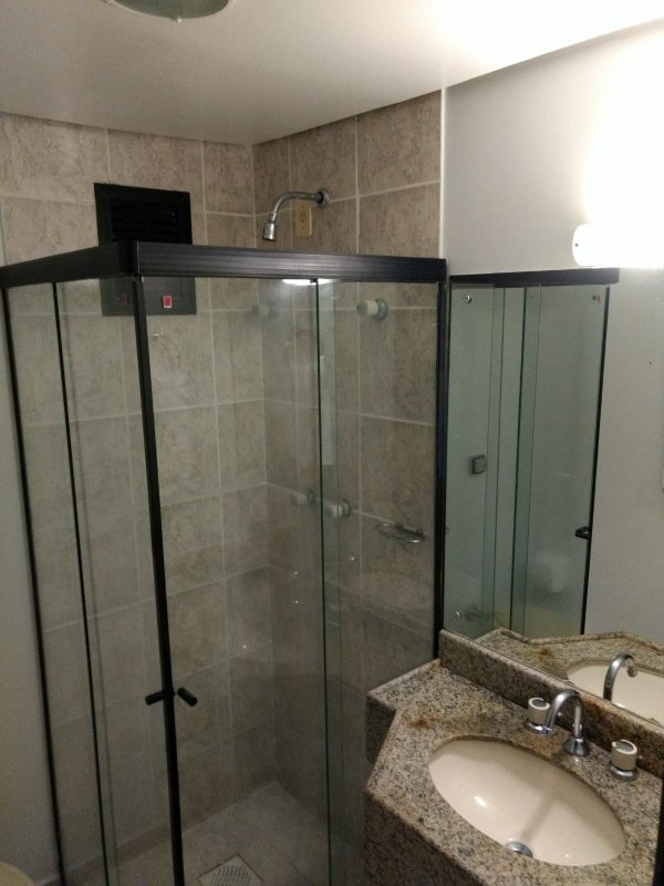 法亚尔酒店-浴室