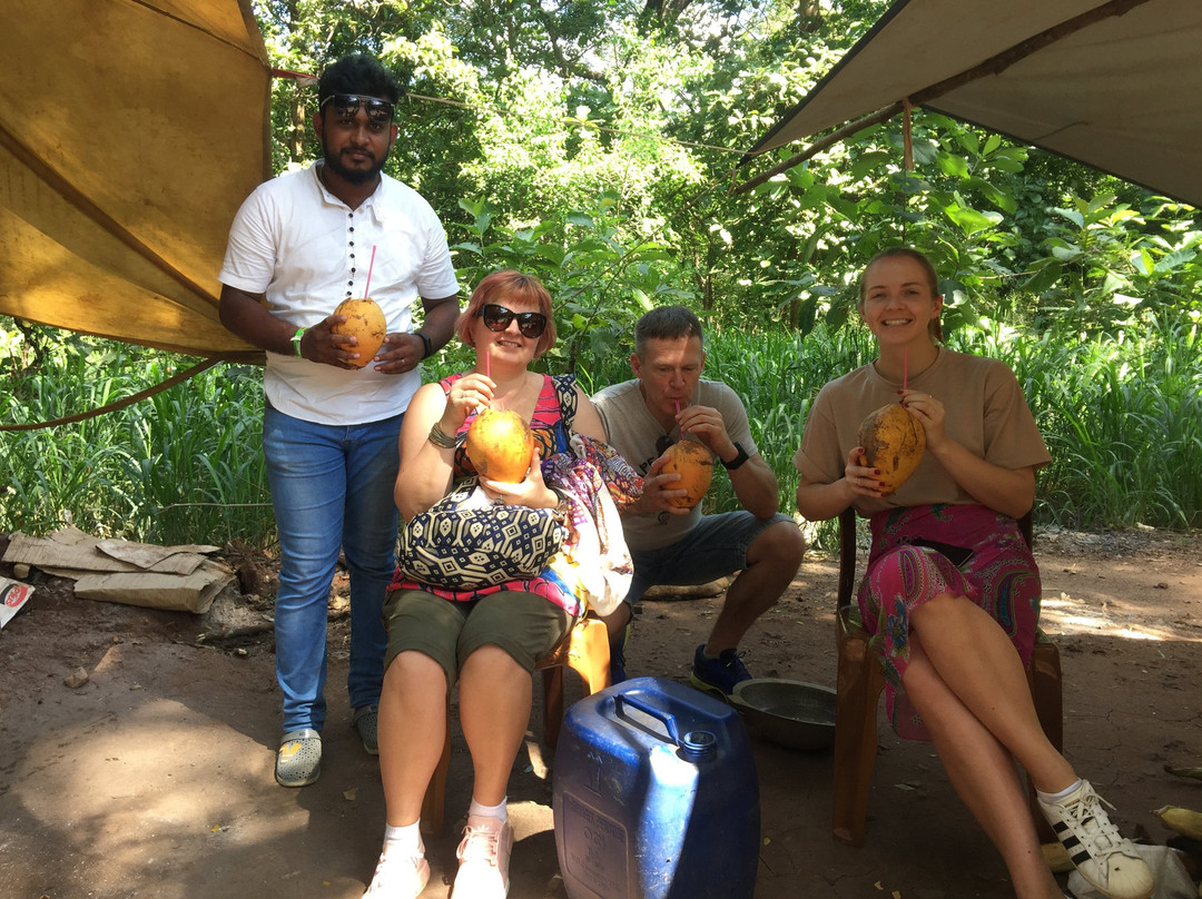 Lenadora酒店住宿-Dambulu Oya Family Park