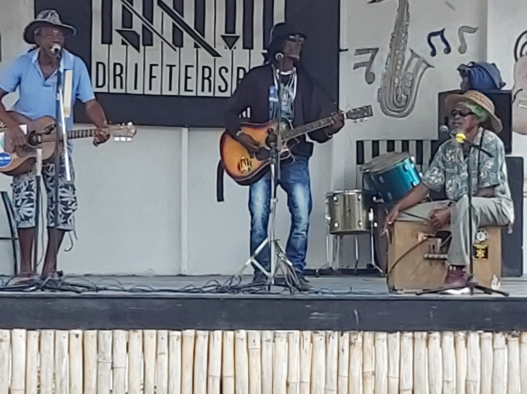 Drifter's Bar-New Caney必去景点