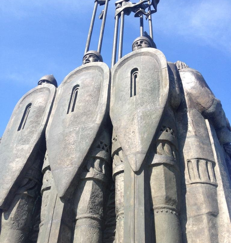 Monument In Memory of the Ledovoye Battle景点图片