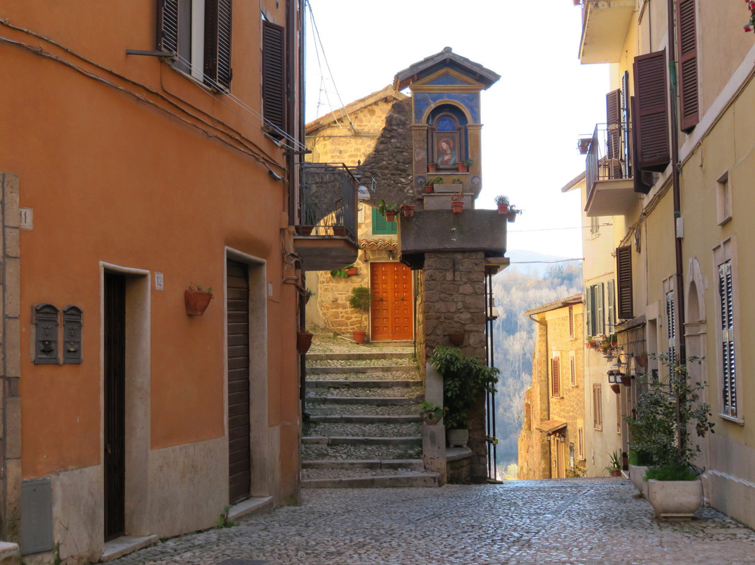 Piazza di Pietra Sprecata景点图片