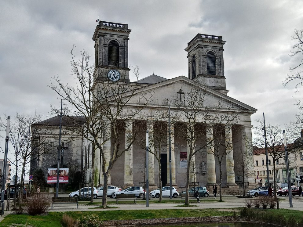 Eglise Saint-Louis景点图片